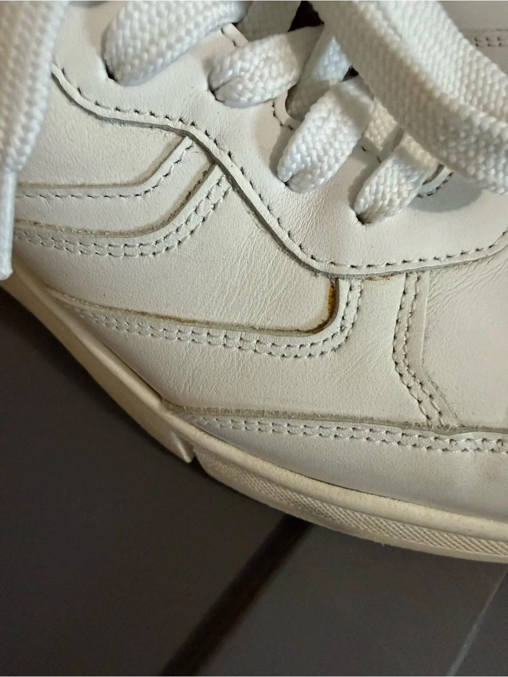 Deabused White Leather Low Top Paneled Sneakers With Love Pull Tab Size 40